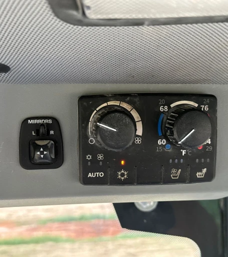 2022 John Deere 544 P-Tier wheel loader