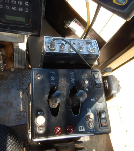 2006 Caterpillar 988H wheel loader