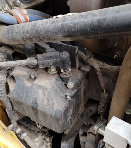 2022 John Deere 330G skid steer loader