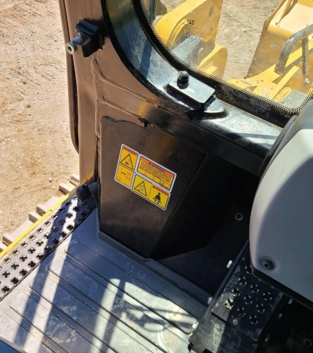 2018 Caterpillar 963K track loader
