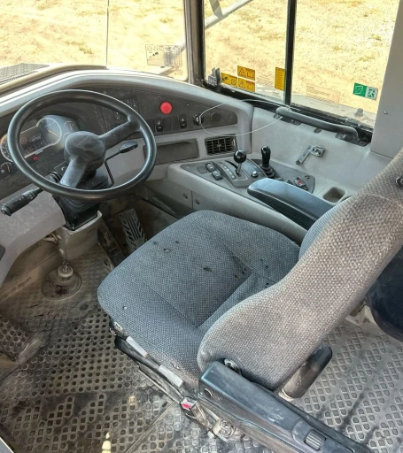 2011 Volvo A40F haul truck