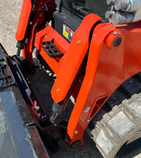 2022 Kubota SVL75-2 tracked skid steer loader