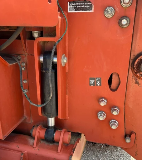 2006 Ditch Witch HT185 cable plow