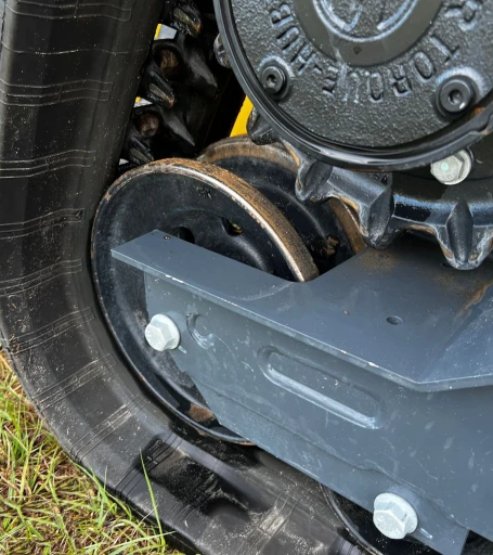 2022 John Deere 325G tracked skid steer