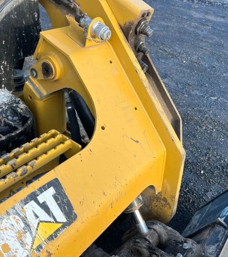 2019 Caterpillar 289D tracked skid steer loader