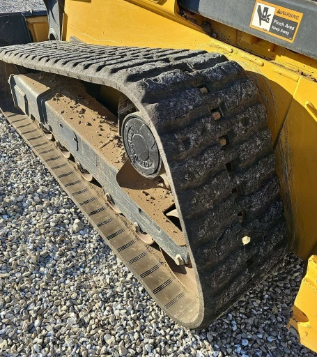 2021 John Deere 333G tracked skid steer loader