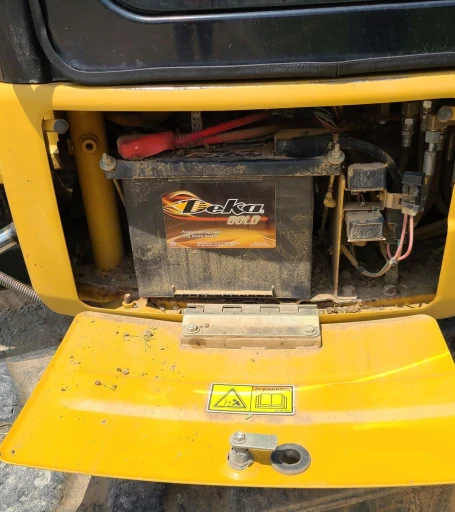 2011 Caterpillar 305.5D CR mini excavator