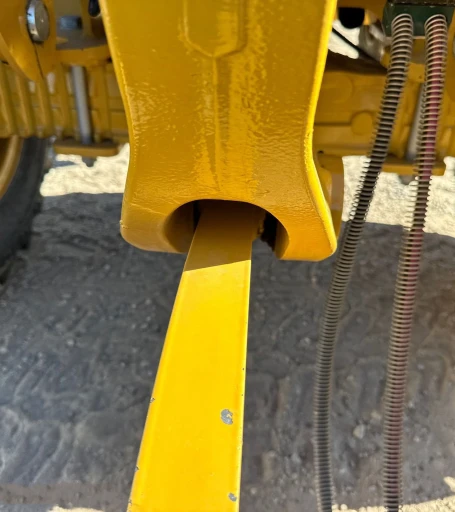 2023 Caterpillar 908 wheel loader