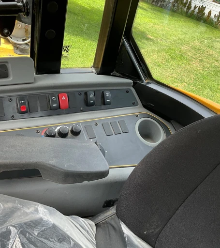 2022 Jcb 407 Wheel Loader