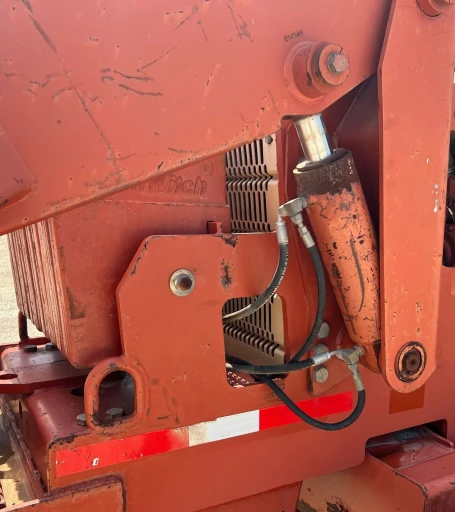 2006 Ditch Witch HT185 cable plow