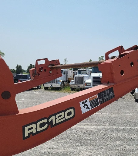 2012 Ditch Witch RT120 Quad vibratory cable plow