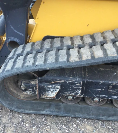 2018 John Deere 331G Skid Steer