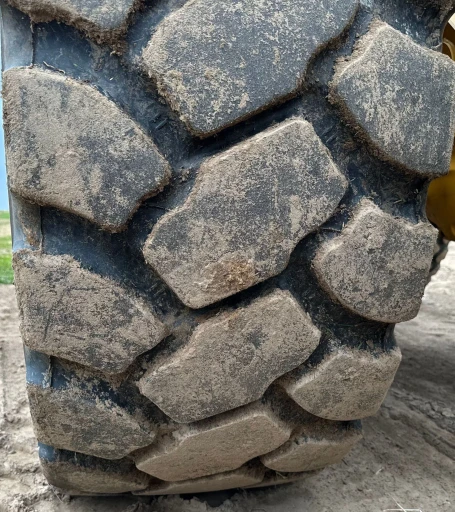 2022 John Deere 544 P-Tier wheel loader