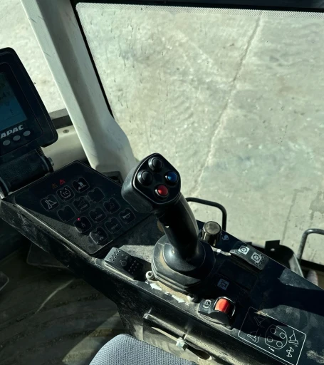 2015 Dynapac CA2500D Single Drum Vibratory Roller