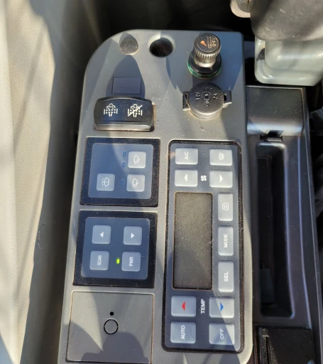 2019 Doosan DX225LC-5 excavator