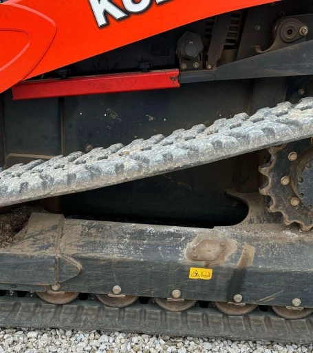 2019 Kubota SVL95-2S tracked skid steer loader