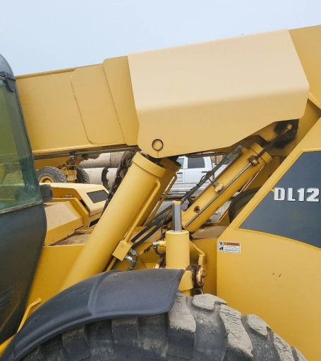 2017 Gehl DL1240 telehandler