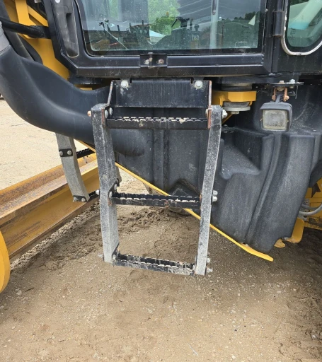 2012 Caterpillar 140M2 motor grader