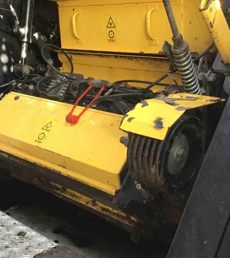 2016 New Holland FR850 Self-Propelled Forage Harvester