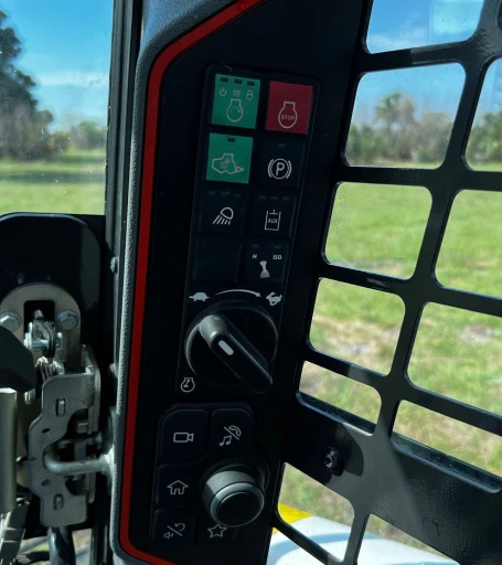 2022 Bobcat T76 tracked skid steer loader
