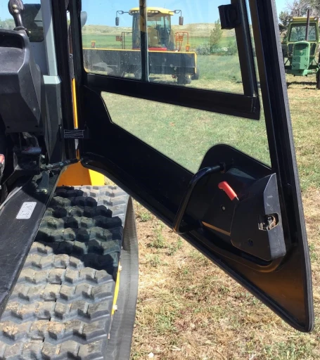 2015 JCB 260T Skid Steer Track Loader