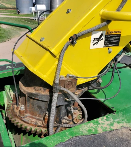 2015 John Deere 7980 Self-Propelled Forage Harvester