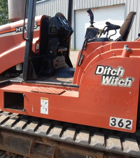 2004 Ditch Witch HT115 cable plow