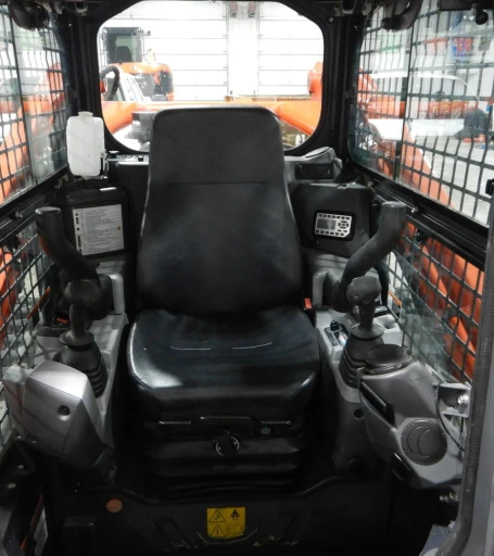 2019 Kubota SVL95-2S tracked skid steer loader