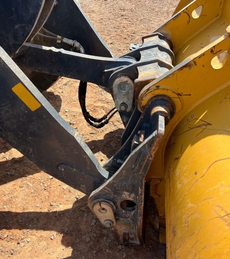 2021 John Deere 624 P-Tier wheel loader