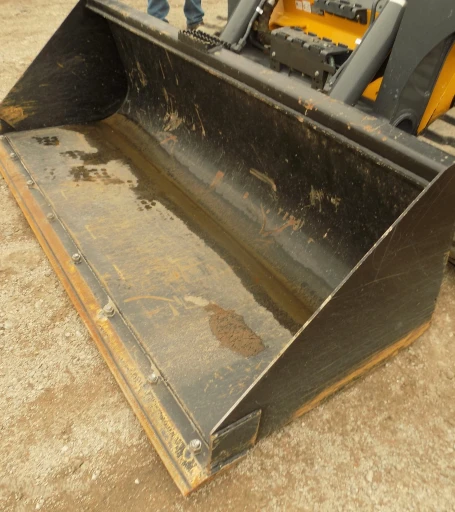 2019 John Deere 333G tracked skid steer loader1