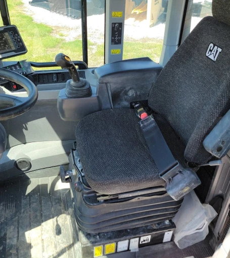 2016 Caterpillar 926M wheel loader