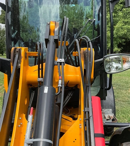 2022 Jcb 407 Wheel Loader