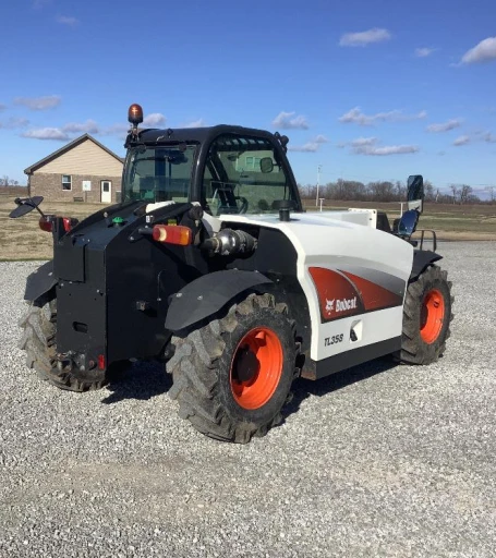 2016 Bobcat TL358H Telehandler
