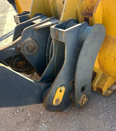 2012 John Deere 744K wheel loader