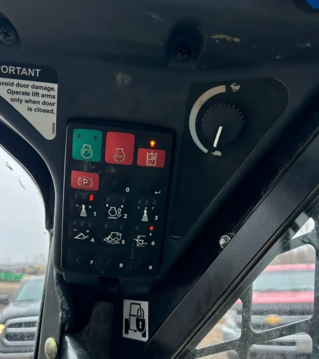 2019 John Deere 325G tracked skid steer loader