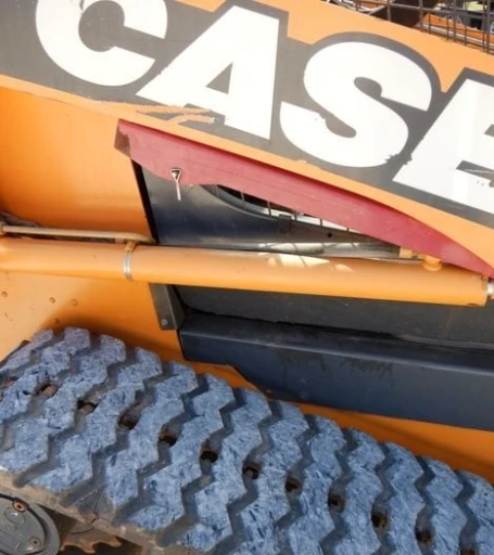 2011 Case TR320 tracked skid steer loader