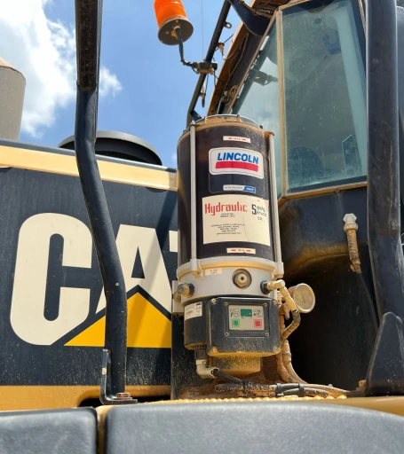 2013 Caterpillar 966K wheel loader