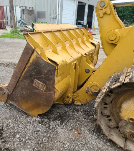 2008 Caterpillar 963D track loader