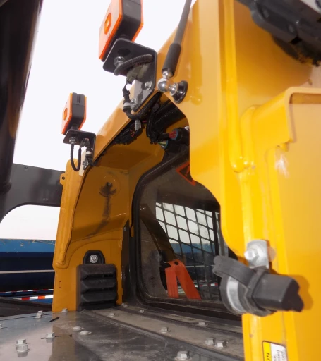 2019 John Deere 333G tracked skid steer loader1