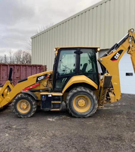 2015 CATERPILLAR 420F2
