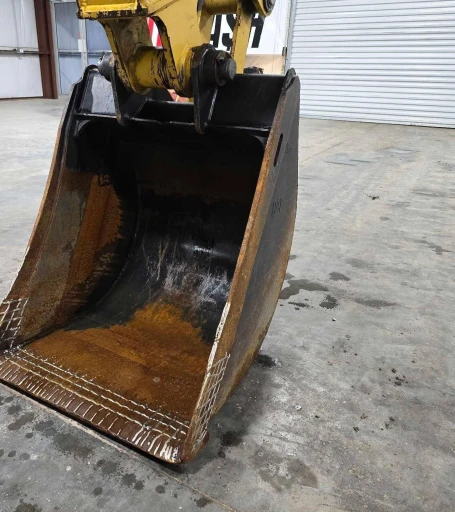 2017 Caterpillar 420F2  Backhoe
