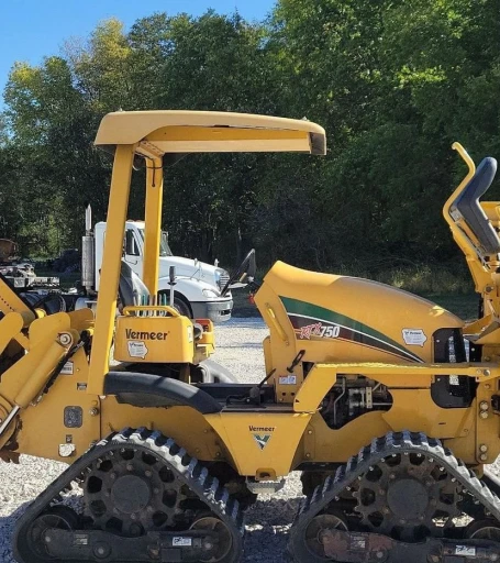 2017 Vermeer RTX750 trencher