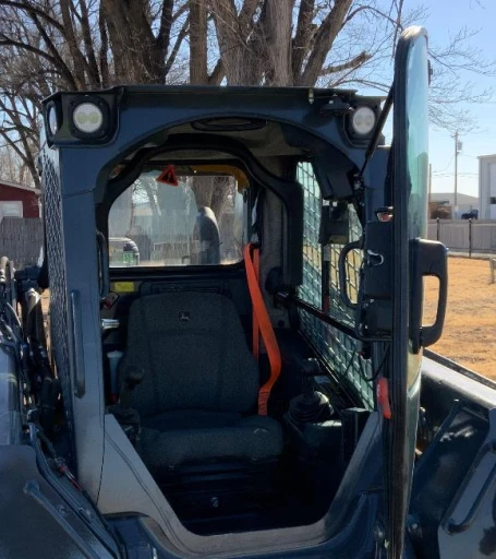 2021 John Deere 325G Skid Steer