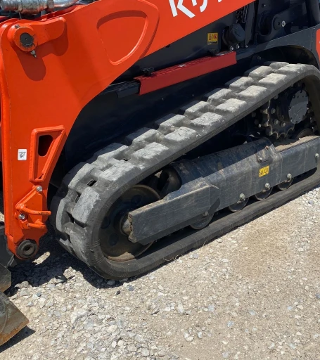 2021 Kubota SVL65-2  tracked skid steer loader