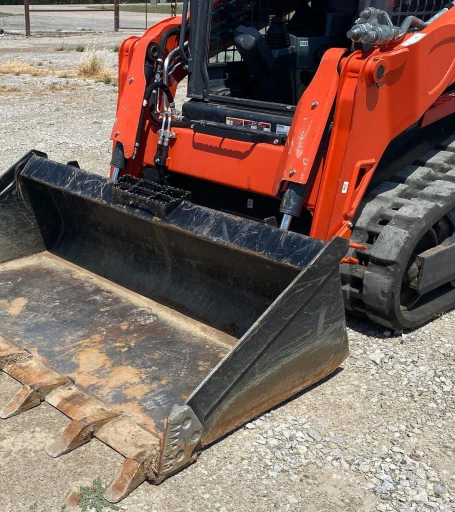 2021 Kubota SVL65-2  tracked skid steer loader