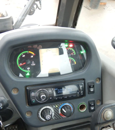 2018 Case 321F wheel loader