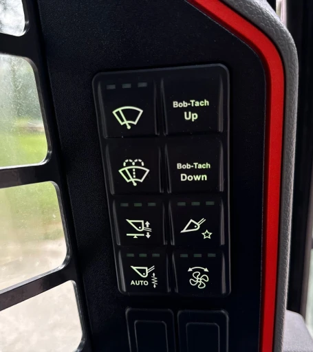 2022 Bobcat T76 R-Series tracked skid steer loader
