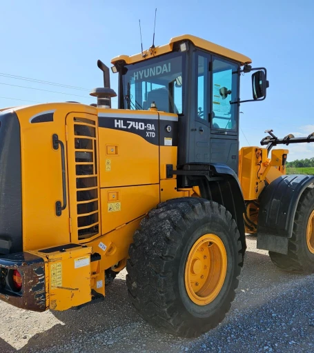 2015 Hyundai HL740XTD-9A Wheel Loader