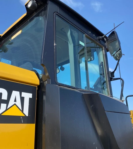 2017 Caterpillar 938M wheel loader