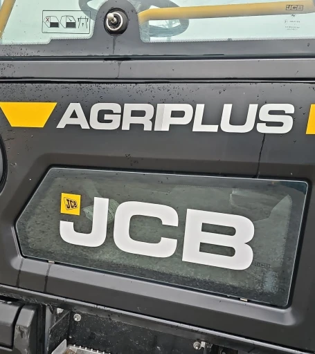 2023 JCB 542-70AG telehandler